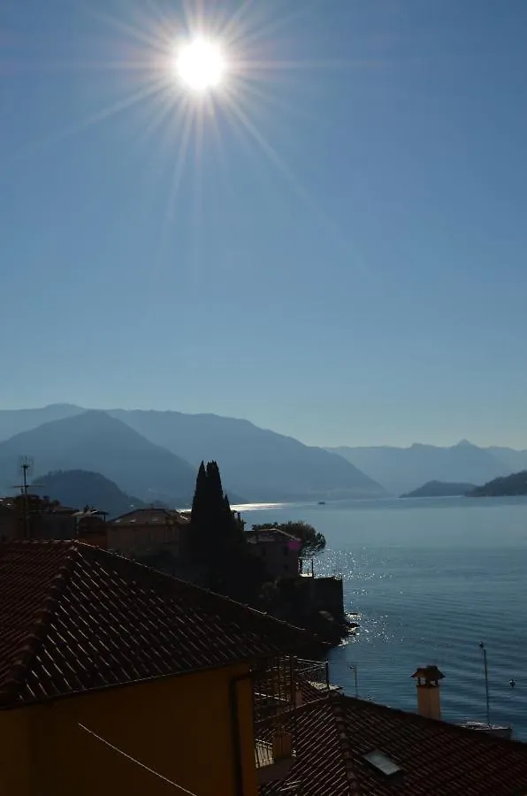 Varennahouse Lory Apt 0*, Varenna