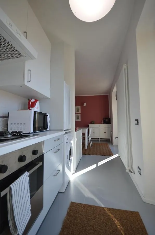 Apartment Varennahouse Lory Apt