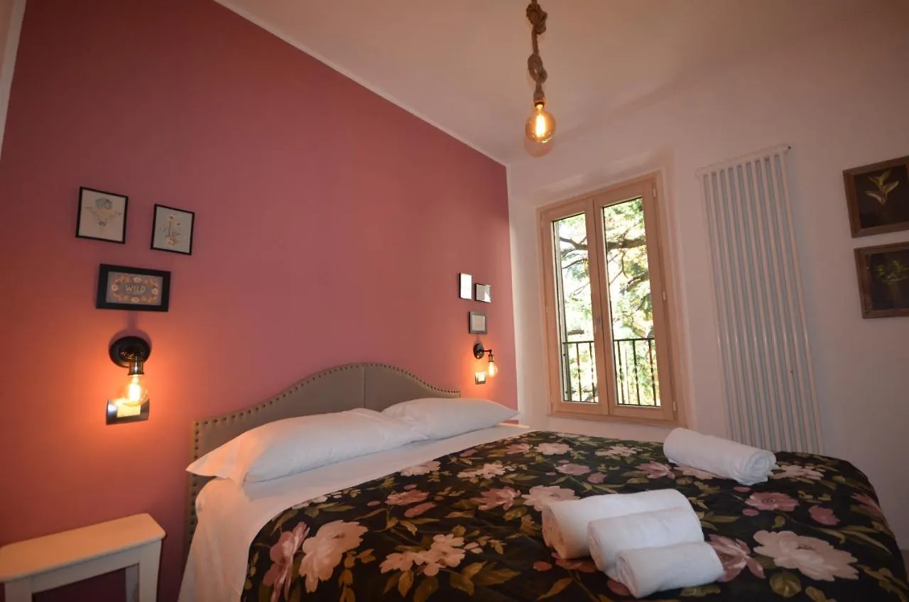 Varennahouse Lory Apt 0*, Varenna Italy